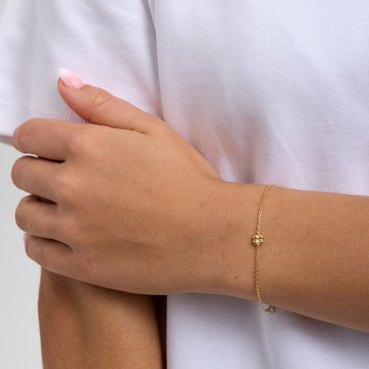 Studio Z Serene Clover Armbånd – Forgyldt Sterlingsølv – produktbillede 2