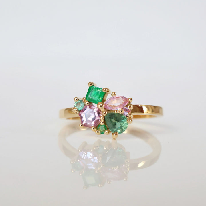 anpe-atelier-varnaya-ring-18kt-gold-custom-made with green and pink stones set in bright gold, Model 27-custom4-001-1