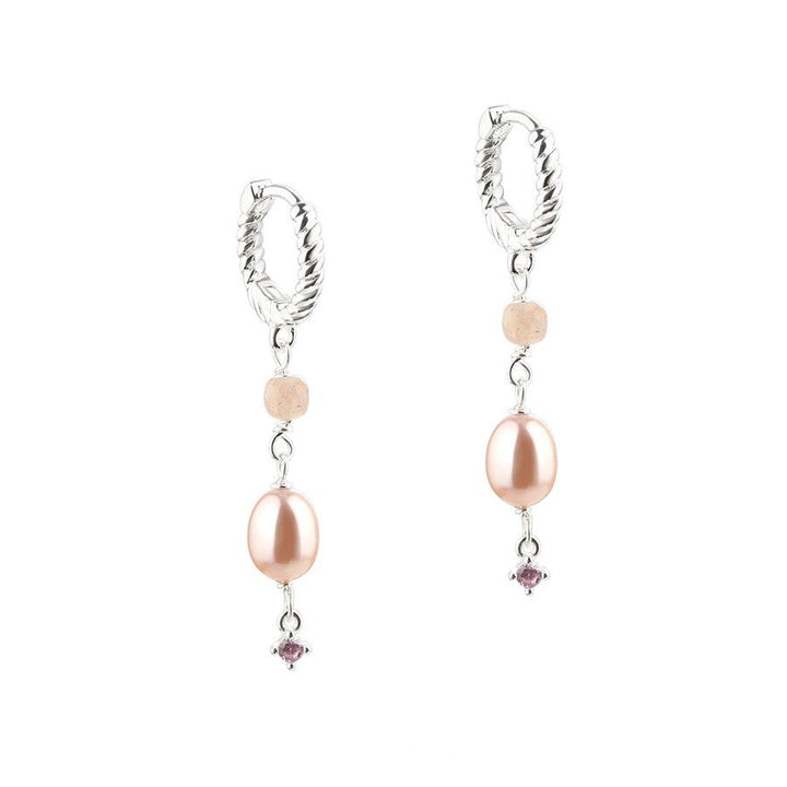 Aqua Dulce Koi Rose Hoop Silver earrings with twisted silver design, peach pearl and small pink stone. Model 5630-1.