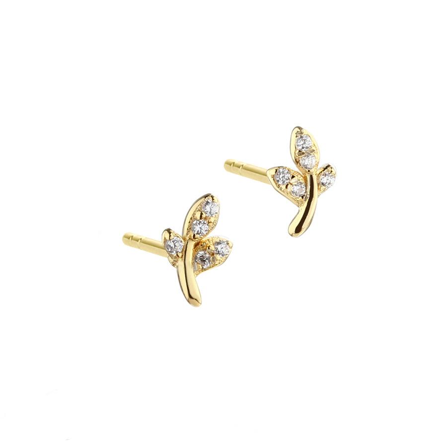 Aqua Dulce Leafy Earrings Gold-plated, small leaves with sparkling stones in a gold-plated design on a white background. Model 5680-1.