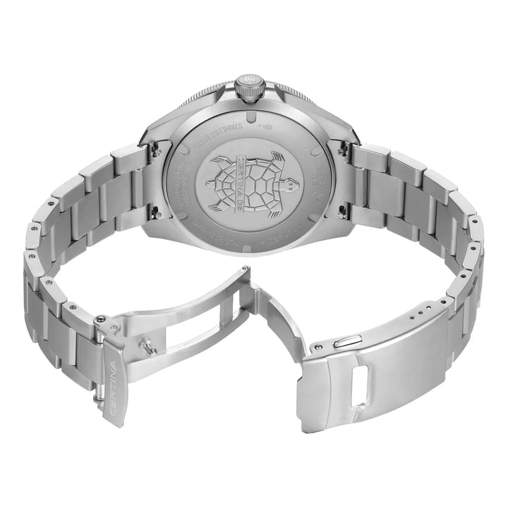 Certina DS Action GMT with open steel bracelet, back case with tortoiseshell engraving, Model C0474521108101.