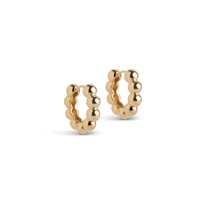 enamel ball chunky gold-plated hoops 23mm, round creoles with ball design in shiny gold on white background. Model e401g-2