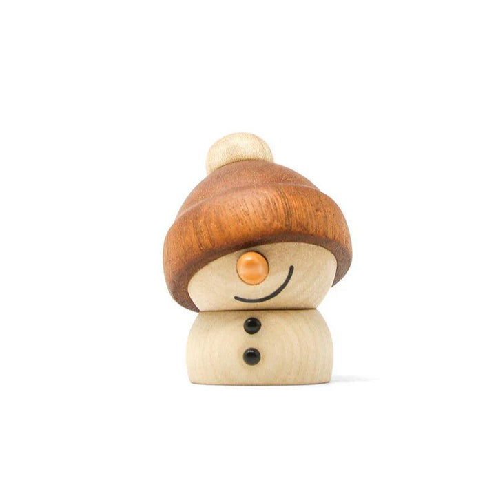 Fablewood The snowman, wooden figure with brown hat and orange nose in light wood, Model 1406-1