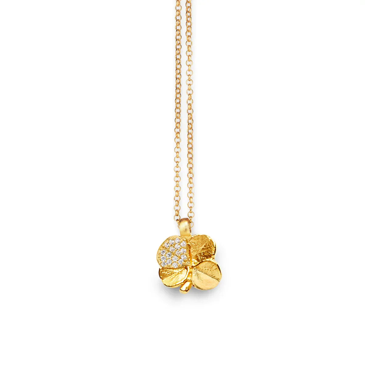 Flora Danica Four-leaf clover necklace Pave Gold-plated with flower pendant and sparkling stones. Model 907-FLC-NE-G-PAVE-1