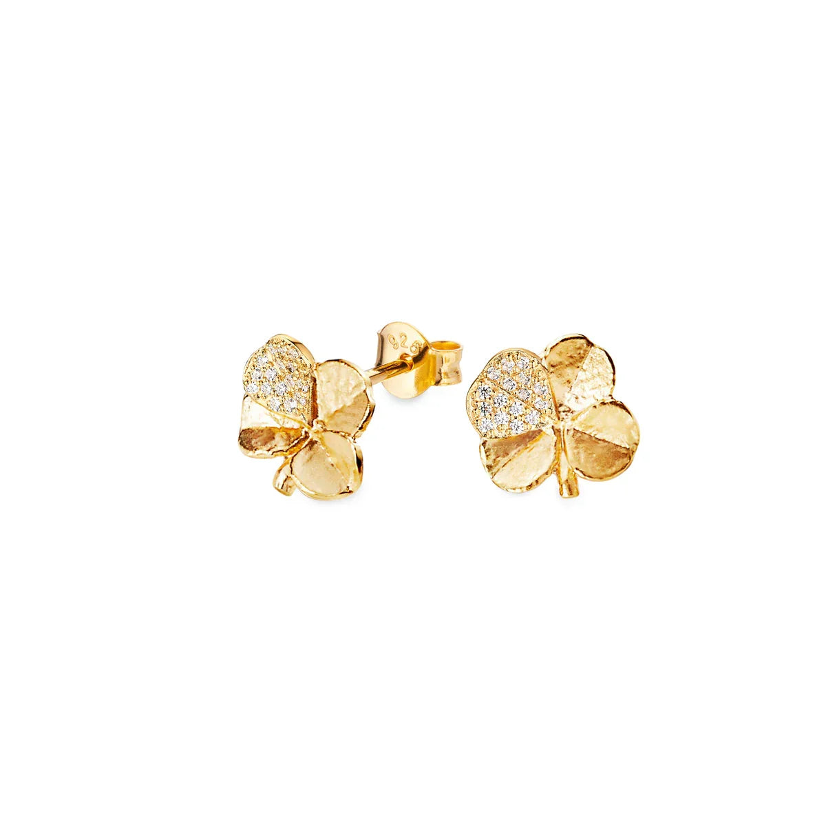 Flora Danica Four Leaf Clover Earrings Pave Gilded shows a pair of gold colored four leaf clover earrings with sparkling stones, Model 907-FLC-STPC-G-PAVE-1.