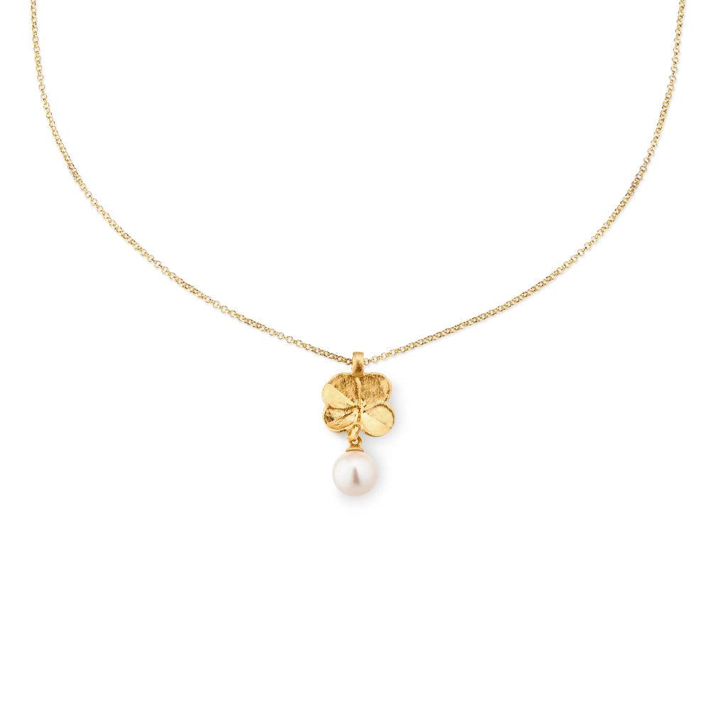 Flora Danica Four-leaf clover Pearl Necklace in gold-plated silver with four-leaf clover pendant and round pearl, Model 907-flc-nepearl-g-1.