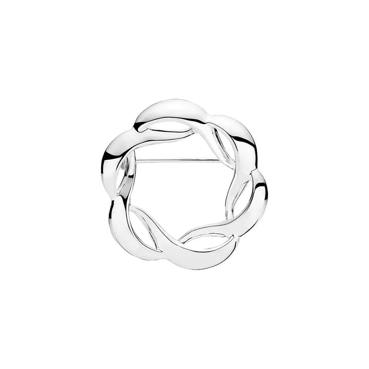 Lund Copenhagen Brooch Silver with braided, shiny surface. Model 9048973-9048973-1.