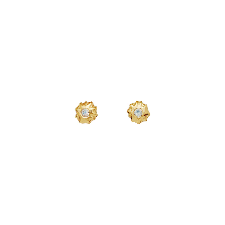 moonstone-caia-gold-plated-ear studs, small golden stud earrings with shiny stone in organic form on a white background. Model 9982a-1