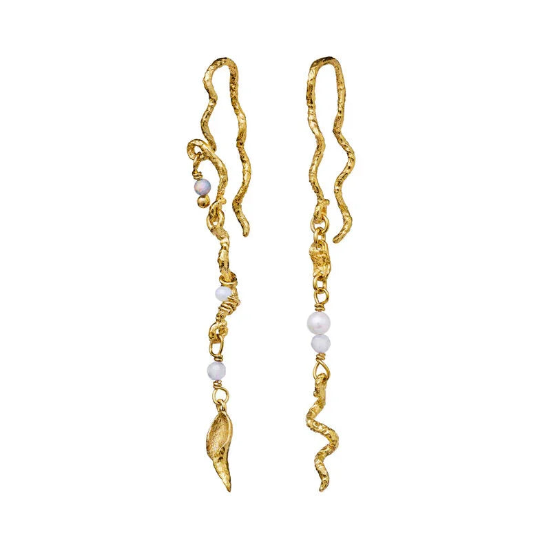 Maanesten Elisa Earrings 18kt Gold Plated, Organic Twisted Shapes with Pearls, Model 9746a-9746a-1