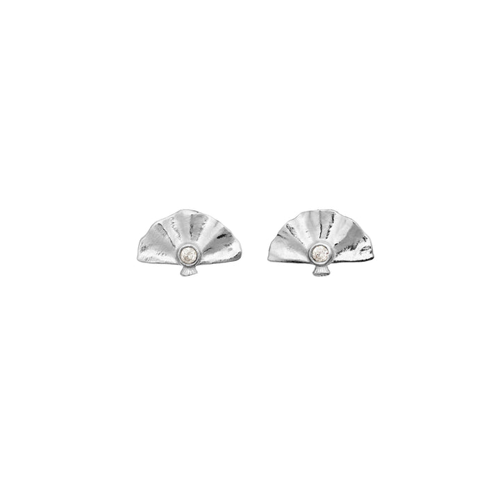 The Maanesten Fantine silver studs are shown as shell-shaped earrings with a polished stone, Model 10046c-2.