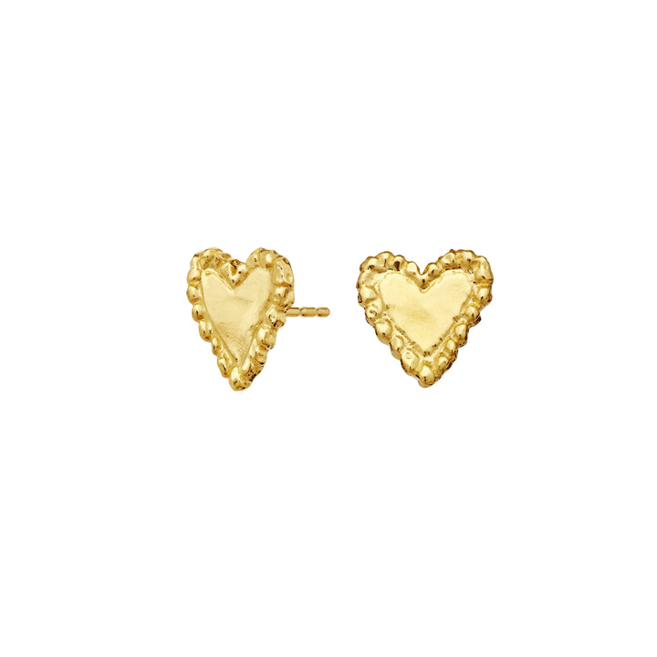 maanesten-julie-gold-plated-heart studs shows small, shiny heart studs in a gold-colored finish. Model 10051a