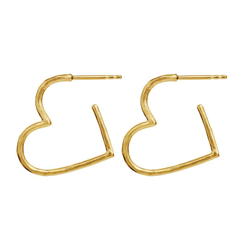 maanesten-laia-midi-gold-plated-heart-earrings, open heart-shaped studs in gold-plated metal. Model 9962a-1.