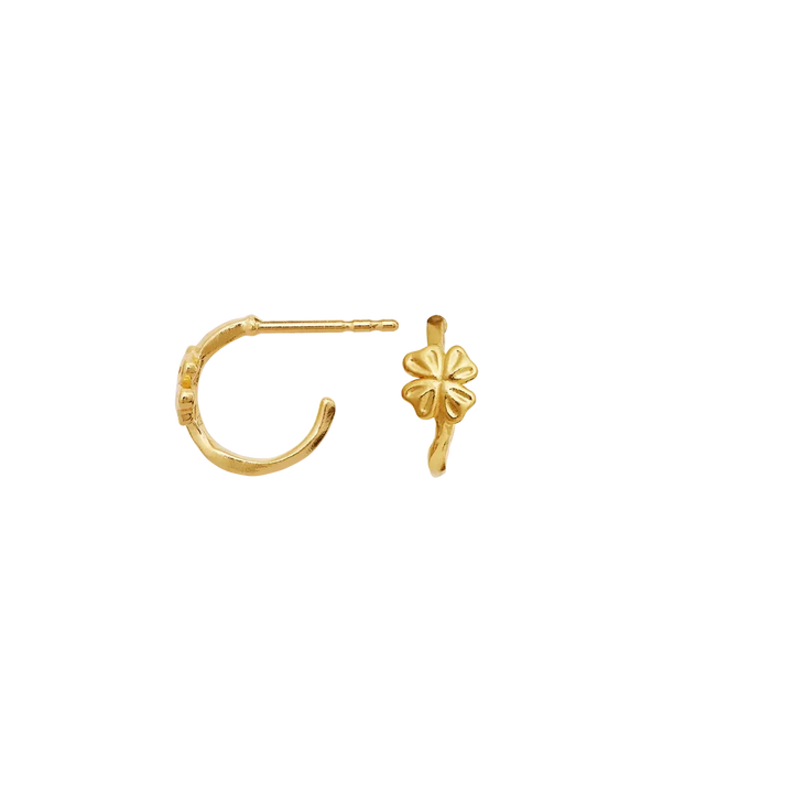 Maanesten Nadine Earrings gold-plated with floral motif, elegant and glossy surface. Model 10105a