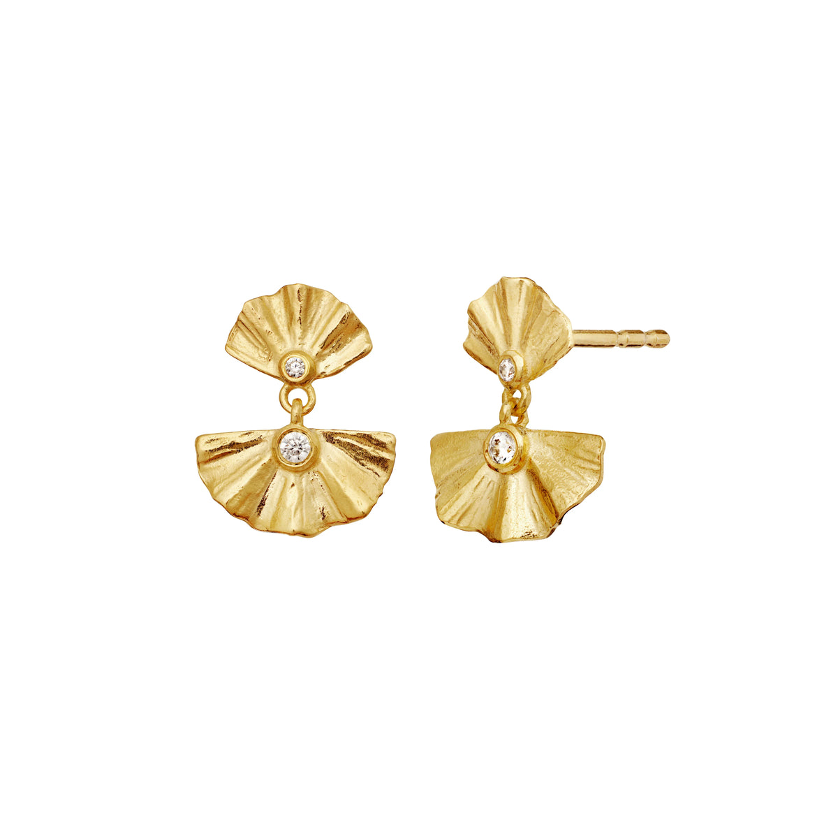 Maanesten Odile gold-plated earrings with floral, grooved design and clear stones, Model 10039a-1