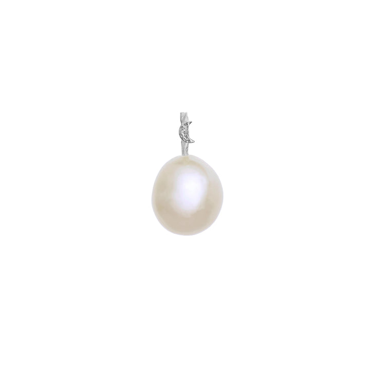 Maanesten Pearl Water Spirit Pendant pendant silver with white pearl and moon detail. Model 2828c-1