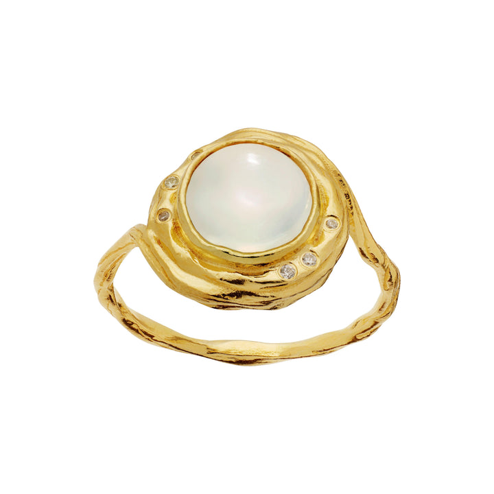moonstone-zahra-gold-plated-ring-m-moonstone with wavy golden design, large white stone and small clear details. Model 4867a-001.