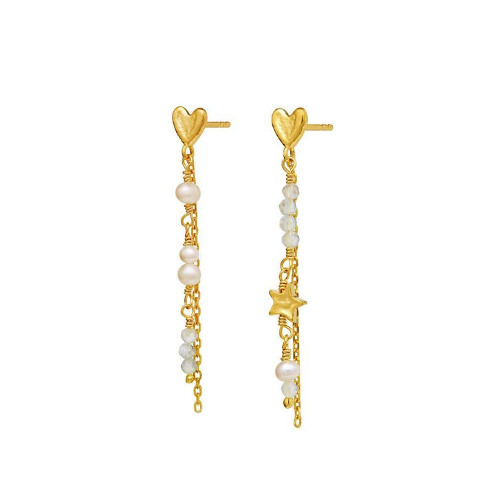 moonstone-silma-gold-plated-kadeor ring with pearls and stones on golden chain, detailed closeup, Model 9947a-2