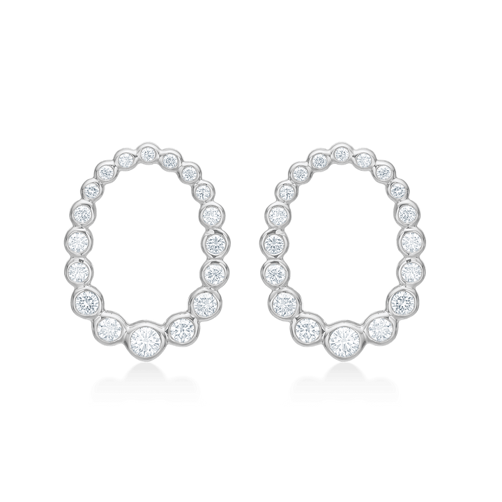 Mads Z Auaroras Kiss silver earrings with white topaz in an oval shape, elegant detail. Model 2116116-1.