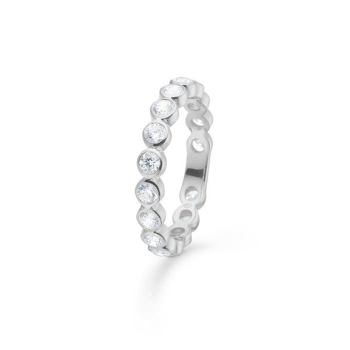 Mads Z Eterna silver ring with clear zirconia stones all around, elegant and shiny. Model 3147072-001