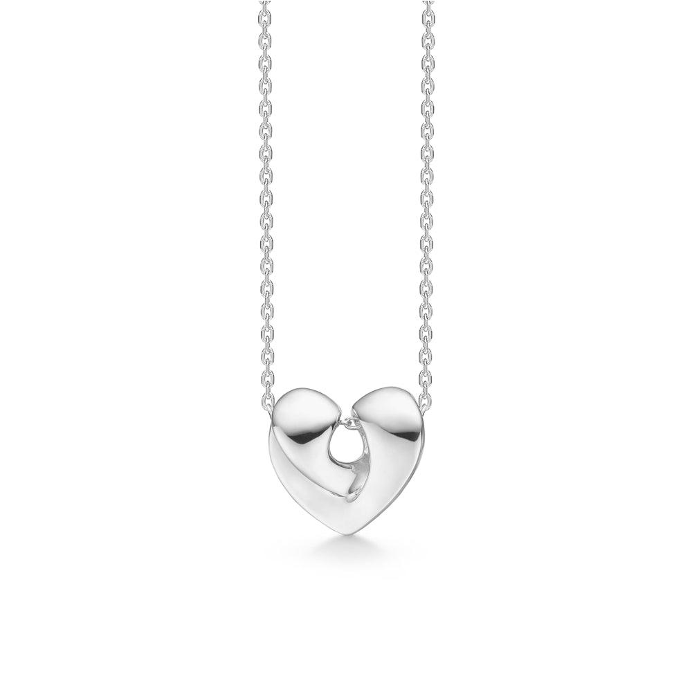 Mads Z Silver Julietta 15mm Heart Necklace with shiny heart pendant in silver on a simple chain. Model 2120124-1