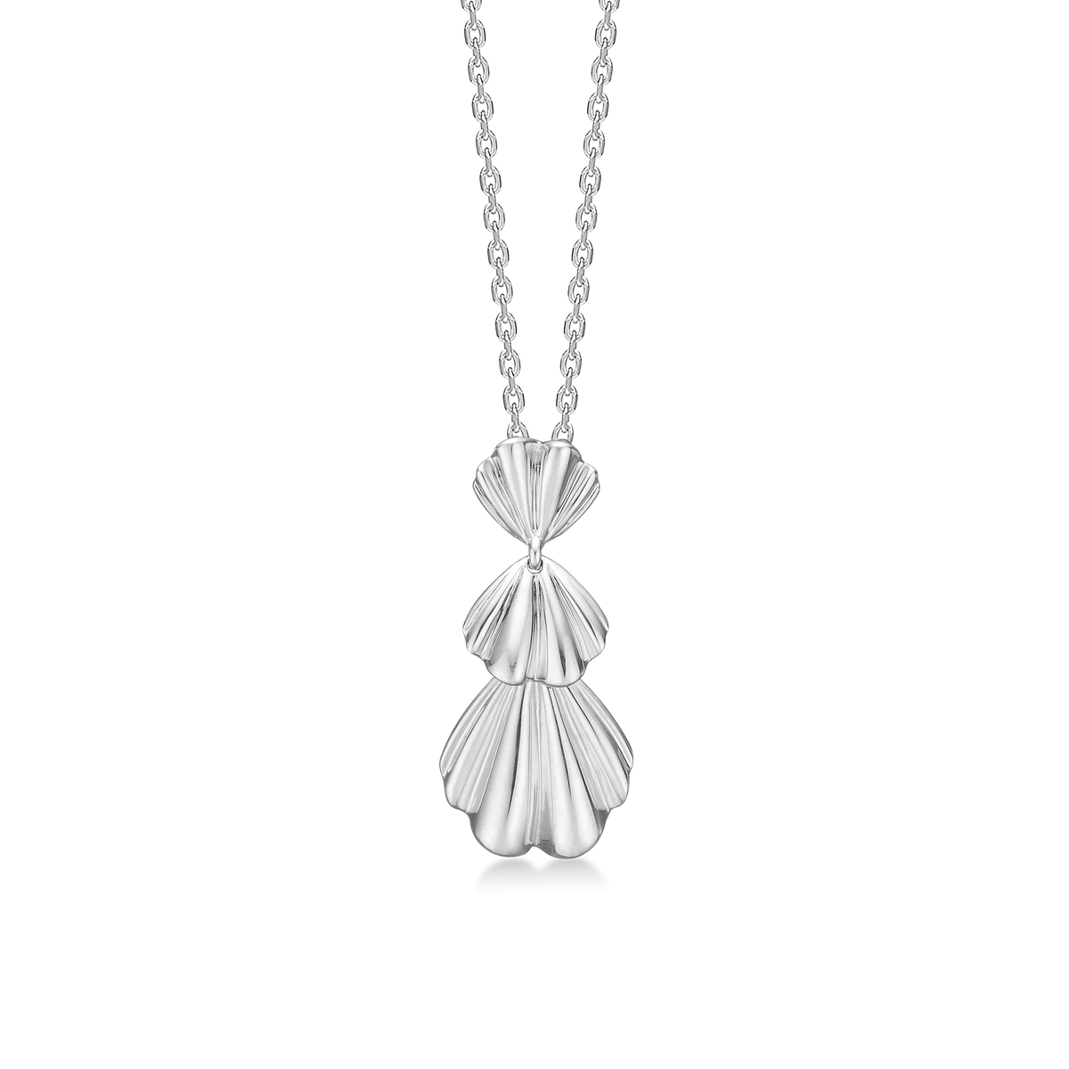 Mads Z Velvet necklace in silver with three-part, glossy pendant in an organic shape. Model 2120189