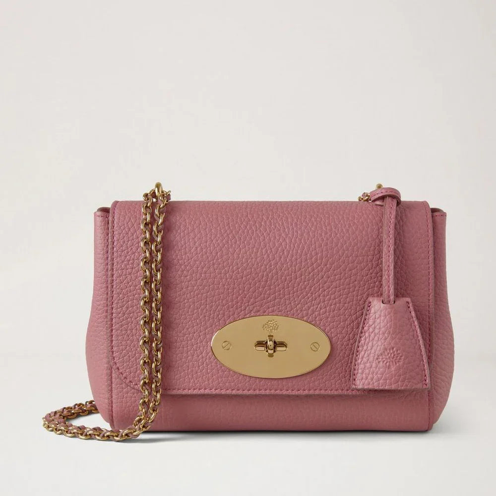 Mulberry Lily Pink Scrumpy Heavy Grain shoulder bag in pink leather with gold chain and front clasp, Model HH6950736J647.