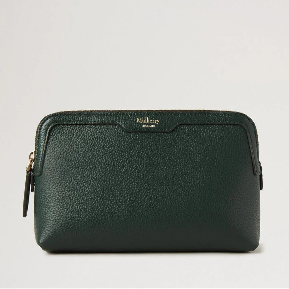 Mulberry Small Cosmetic Pouch in dark green classic leather, elegant structure. Model RL8322-205Q633