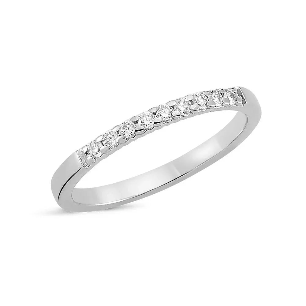 Nuran Lucca white gold ring with diamonds, slim and elegant design with glossy surface. Model a2428-015hg-001