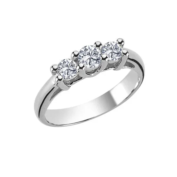 Nuran Tria 14kt white gold ring 0.16ct WSI shows an elegant ring with three clear diamonds. Model L1968-016HG-001