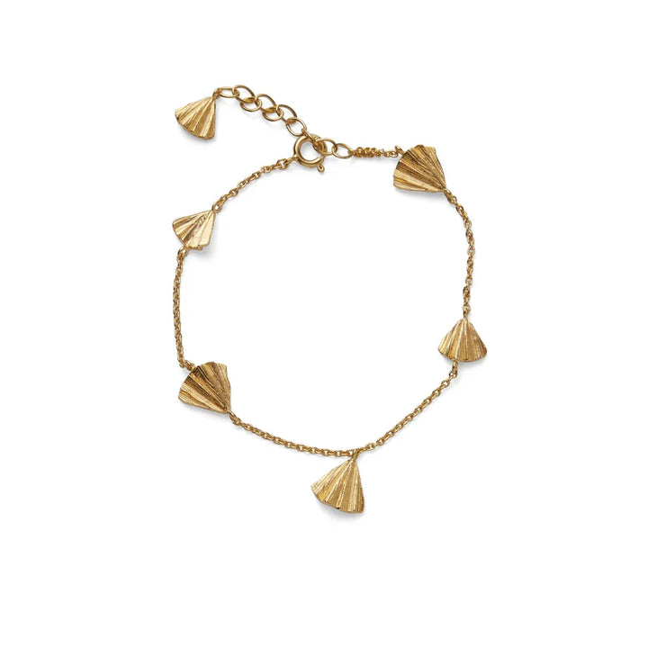Pernille Corydon Autumn Leaf Bracelet in gold-plated silver with leaf pendant, Model B-497-GP-1.