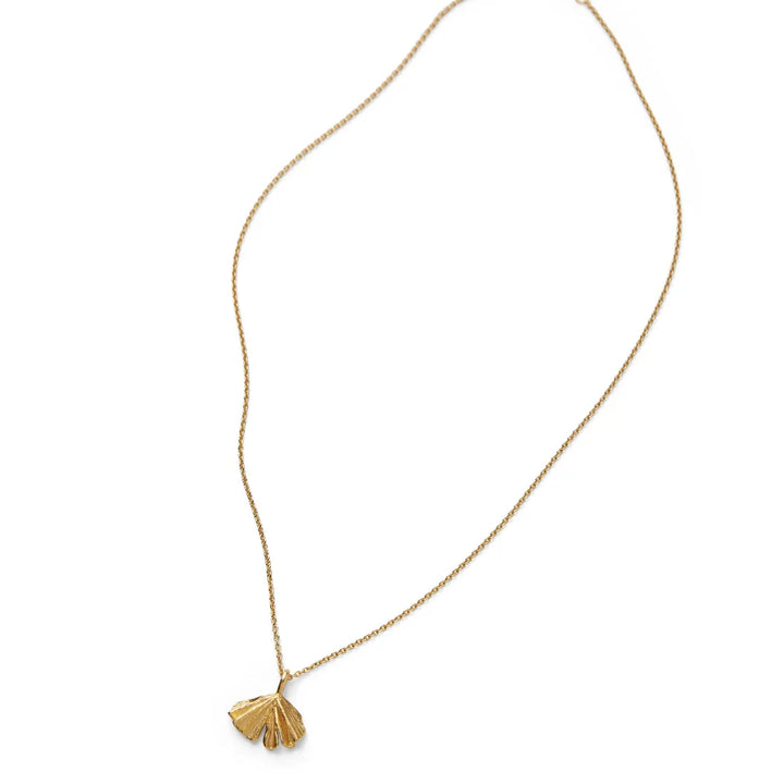 Pernille Corydon Autumn Leaf necklace in gold-plated silver with leaf pendant, single chain. Model N-497-GP