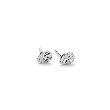 Pernille Corydon Drop Nature earrings in silver in organic form with hammered surface, Model E-393-S