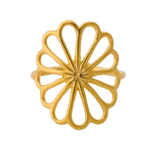 Pernille Corydon Large Bellis Gold-plated Ring with flower-shaped front in gold-colored metal, Model R-328-GP-002-1.