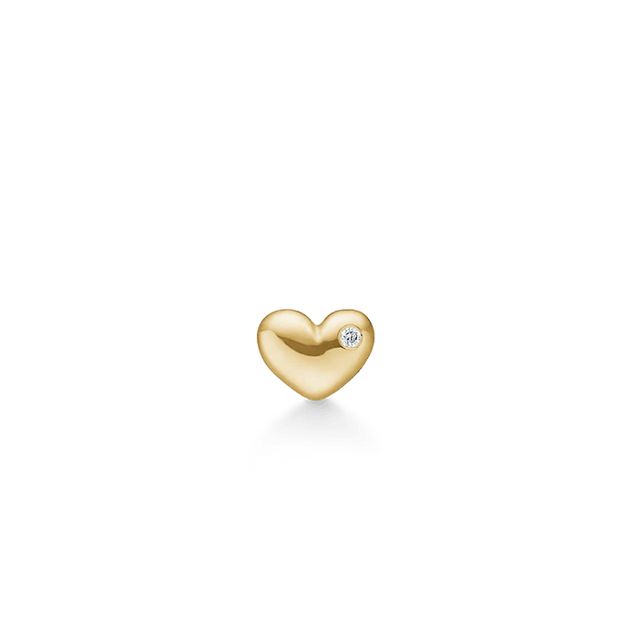 RO Copenhagen Rock My Heart earrings in gold with a small diamond, shaped like a heart. Model E108Y113-2.