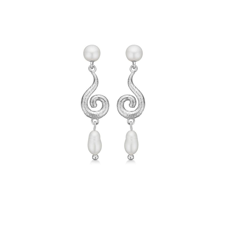 Studio Z Solv Curiosity Earrings show elegant silver earrings with twisted design and white pearls. Model 7113870