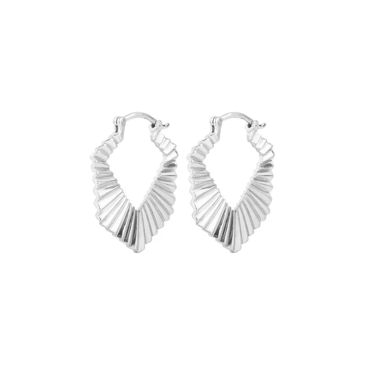 Vincent Celestial Horizon Silver Earrings, shiny silver hoop earrings with fluted V shape. Model VJ077-LES-1