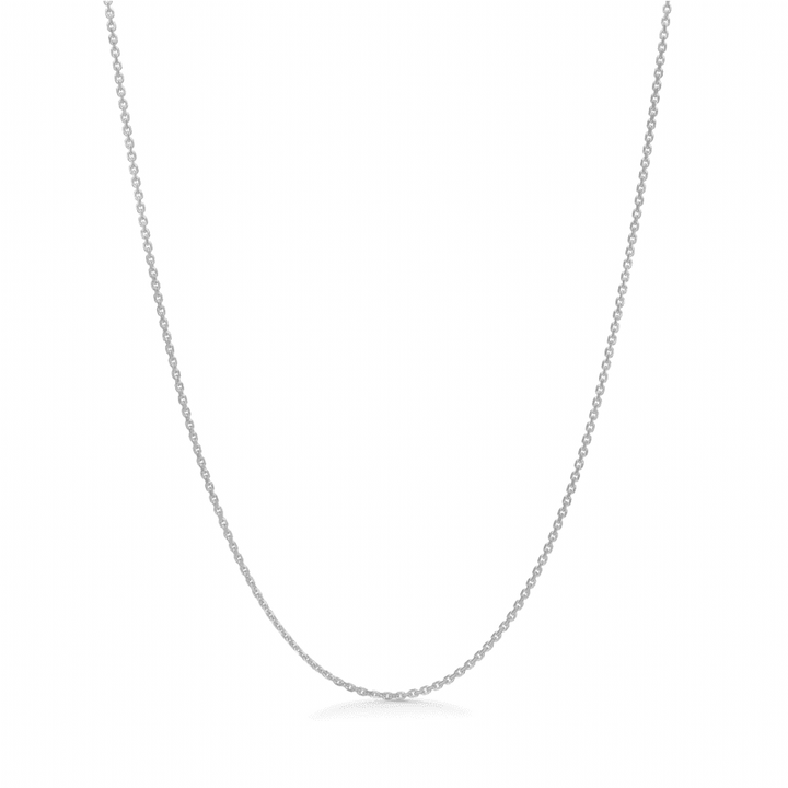Anker Facet Silver Necklace 45 cm shown simply on a white background, slim chain in silver. Model 9120110-9120110-1