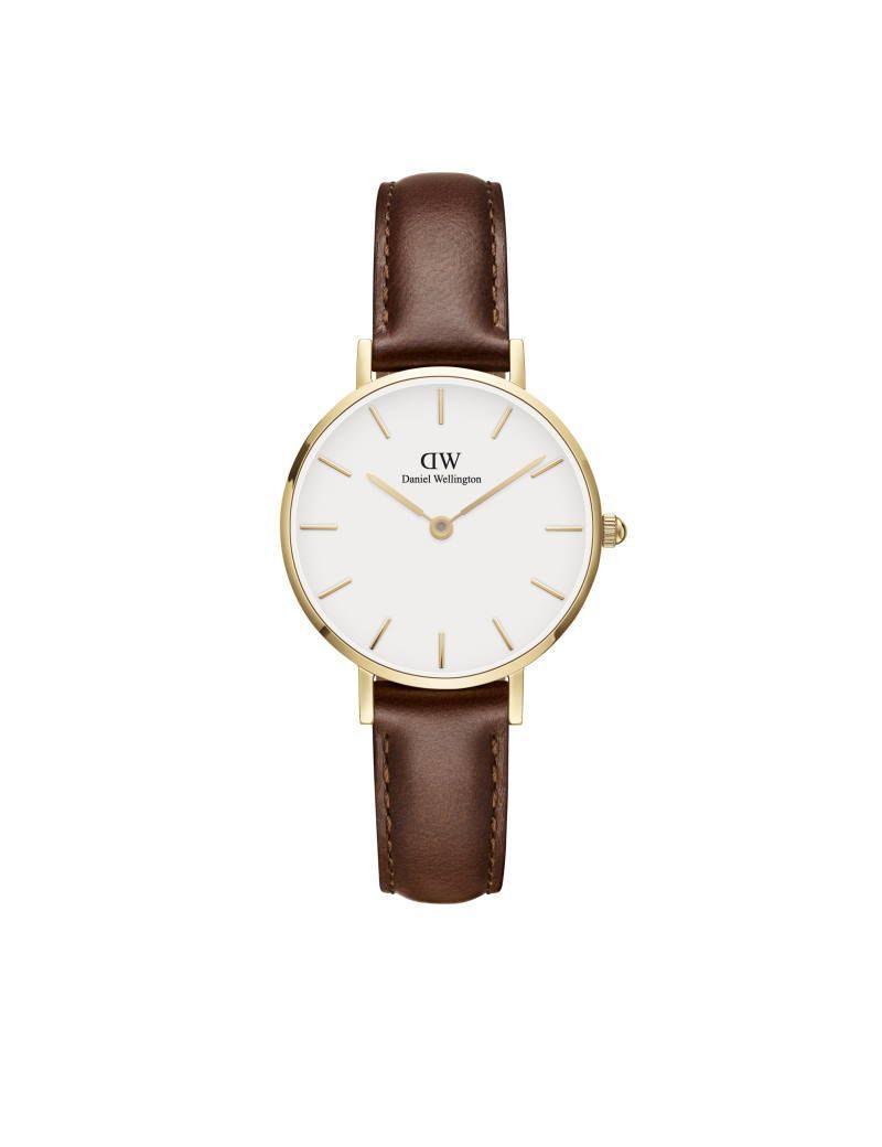 Daniel Wellington Petite St Mawes 28mm with white dial, golden case and brown leather strap. Model DW00100552.