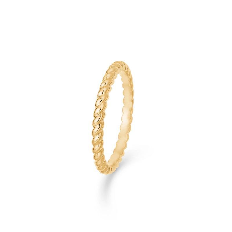 Mads Z 14 kt Poetry Twisted gold ring shown frontally on white background, twisted design in bright yellow gold. Model 1540044-001.