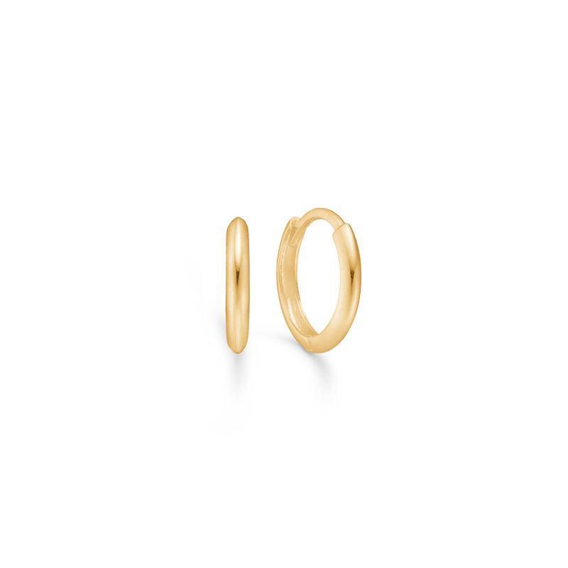 Mads Z 8kt Creole in 14mm appears as an elegant, smooth creole ring in bright gold. Model 8310525-1.