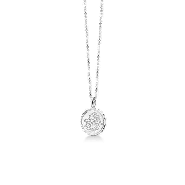 Polar Jewelry Kamon Silver Necklace with shiny silver pendant and engraved motif, Model kam-nl-sl-00130-1.