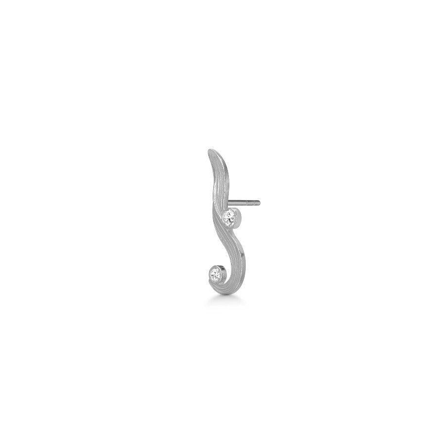 Polar Jewelry The Darning Needle silver earrings in a wavy design with two clear stones. Model SL-WZ-00335-1